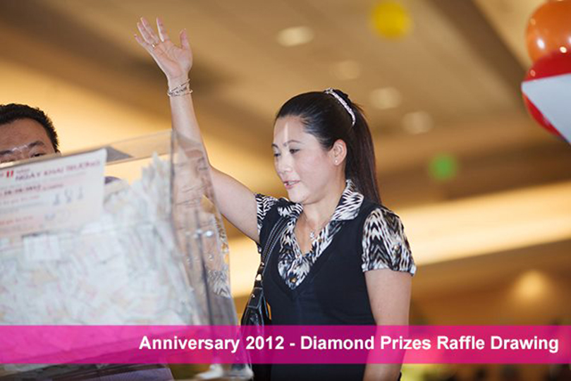 9 Diamond Raffle Prizes Anniversary_2012_ (28).jpg